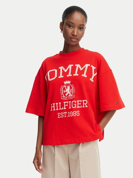 Tommy Hilfiger T-Shirt Varsity Crest WW0WW50940 Czerwony Oversize. Czerwone t-shirty TOMMY HILFIGER, m, bez wzorów, z bawełny, bez kołnierzyka, bez ramiączek. Za 296.99 zł.