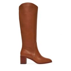 Kozaki LAUREN RALPH LAUREN. Brązowe kozaki Lauren Ralph Lauren, bez obcasa, na słupku, bez zapięcia. Za 1,329.00 zł.