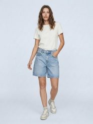 LTB Bermudy dżinsowe "Lizzie" w kolorze błękitnym rozmiar: L. Niebieskie szorty LTB, z aplikacjami, klasyczne, z podwyższonym stanem. Za 100.99 zł.