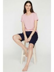 ASSUILI Koszulka w kolorze jasnoróżowym rozmiar: 40. Różowe bluzki Assuili, bez wzorów, bez kołnierzyka, bez ramiączek. Za 56.99 zł.