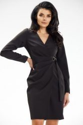 Elegancka kopertowa sukienka mini czarna. Czarne sukienki Awama, l, bez wzorów, eleganckie, bez kołnierzyka, bez ramiączek, mini, kopertowe. Za 349.00 zł.