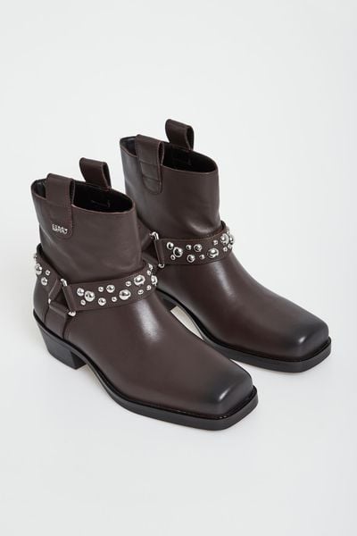 Botki damskie skórzane LIU JO. Botki Liu Jo, bez wzorów, bez obcasa, bez zapięcia. Za 849.00 zł.