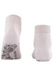 Krótkie skarpety damskie Falke Fine Softness 50 DEN. Czerwone skarpety Falke, bez wzorów, z elastanu. Za 113.00 zł.