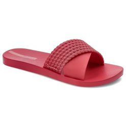 Czerwone Klapki Ipanema Modne Wodoodporne Obuwie Damskie. Czerwone klapki Ipanema, bez wzorów, bez obcasa. Za 99.99 zł.