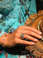 AMAZONIA Srebrny pierścionek "Camaxtli" rozmiar: 56. Szare pierścionki AMAZONIA, srebrne. Za 119.95 zł.