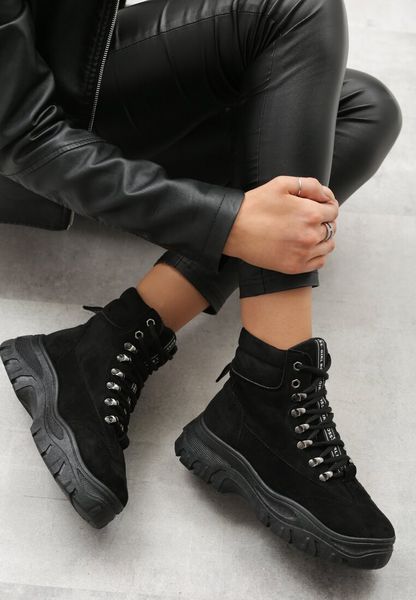 Czarne Traperki Celestial Poles. Czarne trapery i śniegowce Born2be, z jeansu. Za 94.99 zł.