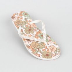 Japonki damskie Olaian 190 Vintage. Białe klapki OLAIAN, bez wzorów, bez obcasa. W wyprzedaży za 29.99 zł.