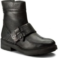 Botki WRANGLER - Aspen Bootie WL172540 Black 62. Czarne botki Wrangler, bez wzorów, z materiału, bez obcasa, na obcasie, bez zapięcia. W wyprzedaży za 249.00 zł.