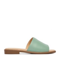 Klapki Lasocki. Zielone klapki Lasocki, bez wzorów, bez obcasa. Za 139.99 zł.