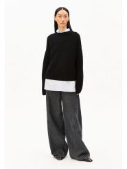 Armedangels Sweter ''Merinaa'' w kolorze czarnym rozmiar: S. Czarne swetry ARMEDANGELS, s, bez wzorów, z bawełny, bez ramiączek. Za 219.95 zł.