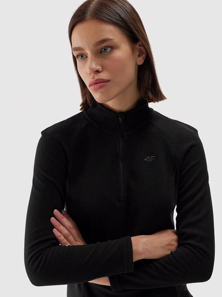 4F Bluza polarowa w kolorze czarnym rozmiar: L. Czarne bluzy 4f, l, bez wzorów, z materiału, bez kaptura. Za 109.95 zł.