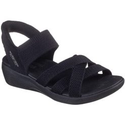 Sandały Skechers Arya - Cooling Off, Kobiety. Czarne sandały Skechers, bez wzorów, z tkaniny, bez obcasa, bez zapięcia. Za 390.00 zł.