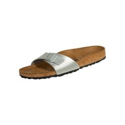 Klapki damskie Birkenstock 040413. Szare klapki Birkenstock, bez wzorów, z materiału, bez obcasa. Za 554.00 zł.