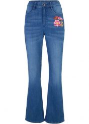 Dżinsy bootcut z wysokim stanem i wygodną talią. Niebieskie jeansy bonprix, bez wzorów, z podwyższonym stanem. Za 134.99 zł.