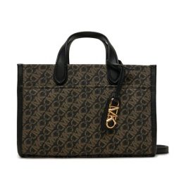 Torebka MICHAEL Michael Kors. Czarne torebki klasyczne MICHAEL Michael Kors, bez wzorów, bez dodatków. Za 599.99 zł.