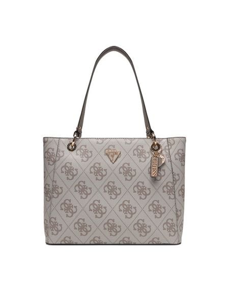 Guess Torebka Noelle II HWSO96 72250 Beżowy. Brązowe shopper Guess, z aplikacjami, ze skóry, bez dodatków. Za 679.99 zł.