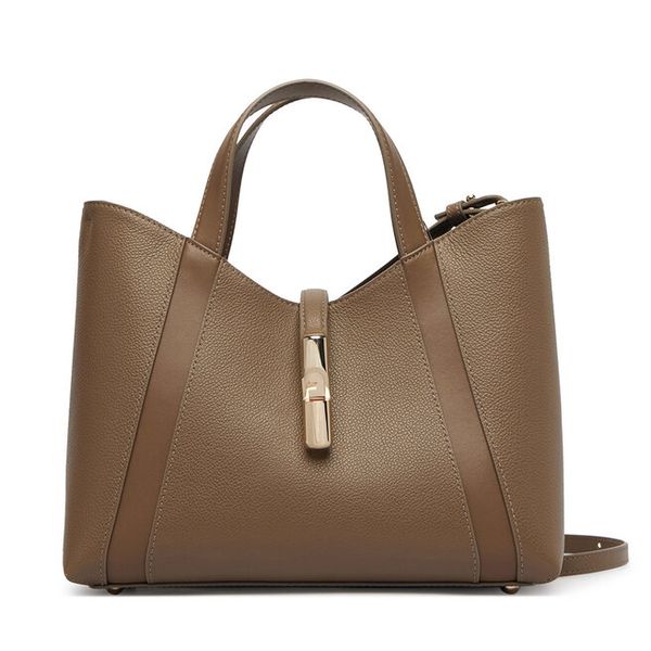 Torebka Furla. Brązowe torebki klasyczne Furla, bez wzorów, bez dodatków. Za 1,304.00 zł.
