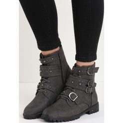 Szare Botki Be Mine. Szare botki Born2be, bez wzorów, z okrągłym noskiem, za kostkę, bez obcasa, na płaskiej podeszwie, bez zapięcia. Za 89.99 zł.