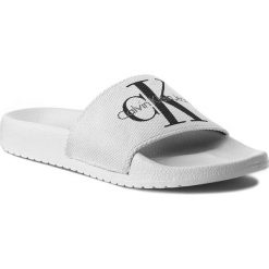 Klapki CALVIN KLEIN JEANS - Chantal RE9587 White. Białe klapki Calvin Klein Jeans, bez wzorów, z jeansu, bez obcasa. W wyprzedaży za 159.00 zł.