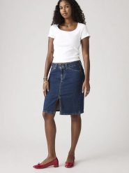 Levi's Spódnica dżinsowa w kolorze granatowym rozmiar: W28. Niebieskie spódnice Levi's®, na co dzień, s, z aplikacjami, ze skóry, midi, proste. Za 159.95 zł.