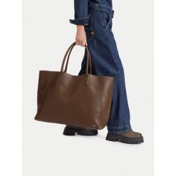 Torebka G-Star. Brązowe shopper G-Star, bez wzorów, retro, bez dodatków. Za 299.99 zł.