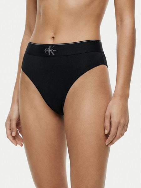 Calvin Klein Underwear Stringi LV00QF8813 Czarny. Czarne stringi Calvin Klein Underwear, bez wzorów, z syntetyku. Za 89.99 zł.