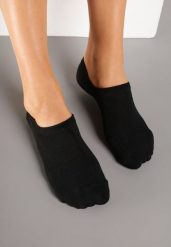 Czarne Skarpety Stopki z Wiskozy 3 Pack Wriefra. Czarne skarpety Born2be, bez wzorów, z wiskozy. Za 8.99 zł.