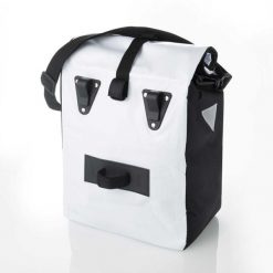 Torba rowerowa na bagażnik Profex Kurierka 15 L biała. Białe torby na ramię PROFEX, bez wzorów, z materiału, na ramię, duże, bez dodatków. Za 44.99 zł.