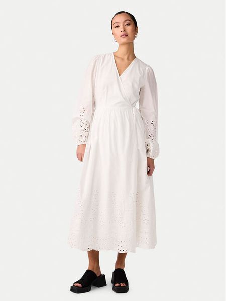 YAS Sukienka codzienna Luma 26032685 Biały Regular Fit. Białe sukienki YAS, na co dzień, l, bez wzorów, z bawełny, bez kołnierzyka, bez ramiączek, proste. Za 239.99 zł.