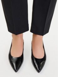 Lasocki Baleriny CEO-RST-ROSE-02P Czarny. Czarne baleriny Lasocki, bez wzorów, z lakierowanej skóry, bez obcasa. Za 169.99 zł.