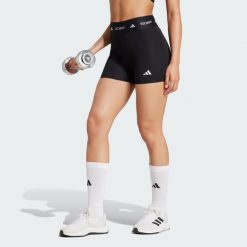Legginsy TECHFIT Stay In Play Short. Czarne legginsy Adidas, l, bez wzorów, z materiału, krótkie. Za 199.00 zł.