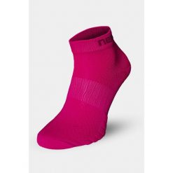 Skarpety stopki bezszwowe Unisex Nessi Sportswear Road S Oddychające. Czerwone skarpety NESSI SPORTSWEAR, bez wzorów. Za 47.90 zł.