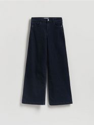 Jeansy wide leg z domieszką wełny - granatowy. Niebieskie jeansy Reserved, bez wzorów. Za 199.99 zł.