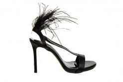 Sandały Bayla-159 4661 076-P Czarny Lico 159147, Skóra naturalna - 36. Czarne sandały Bayla, bez wzorów, z materiału, eleganckie, bez obcasa, na platformie, bez zapięcia. W wyprzedaży za 224.10 zł.