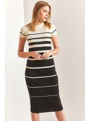 Bianco Lucci Sukienka w kolorze czarno-białym rozmiar: onesize. Białe sukienki Bianco Lucci, bez wzorów, bez kołnierzyka, bez ramiączek, midi. Za 78.99 zł.