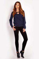Granatowa Bluzka z Wycięciem przy Dekolcie. Niebieskie bluzki Lou-Lou, l, bez wzorów, z bawełny, bez kołnierzyka, bez ramiączek. Za 129.00 zł.