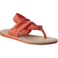 Sandały ZAXY - Vibe Sandal Fem 82155 Orange 90057 W285100. Brązowe klapki Zaxy, bez wzorów, z materiału, bez obcasa, bez zapięcia. W wyprzedaży za 79.00 zł.
