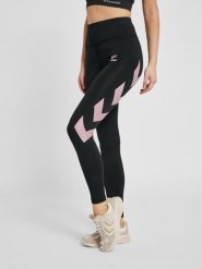 Legginsy damskie Hummel Paris. Czarne legginsy Hummel, xs, bez wzorów, z elastanu, z standardowym stanem. Za 213.50 zł.