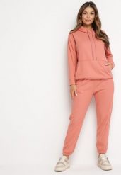 Różowy Bawełniany Komplet Dresowy z Bluzą i Spodniami Zansira. Czerwone bluzy Born2be, l, bez wzorów, z bawełny, z kapturem. Za 119.99 zł.
