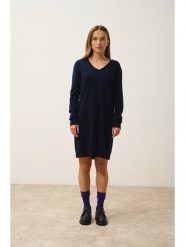 Just Cashmere Kaszmirowa sukienka "Mileya" w kolorze granatowym rozmiar: M. Niebieskie sukienki Just Cashmere, na co dzień, m, bez wzorów, z kaszmiru, bez kołnierzyka, bez ramiączek, midi, proste. Za 333.81 zł.