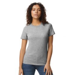 Damska Koszulka Softstyle O Średniej Grubości. Szare bluzki GILDAN, xl, bez wzorów, sportowe, bez kołnierzyka, bez ramiączek. Za 31.99 zł.