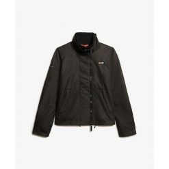 Damska wiatrówka Superdry Mtn. Czarne kurtki sportowe Superdry, bez wzorów, z softshellu, bez kaptura, trekkingowe. Za 447.75 zł.