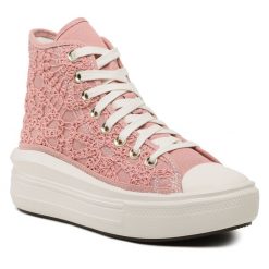Trampki Converse. Czerwone trampki Converse, bez wzorów, bez zapięcia. Za 309.99 zł.