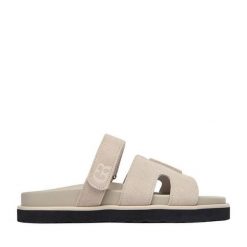 Klapki GINO ROSSI. Białe klapki Gino Rossi, bez wzorów, bez obcasa. Za 179.99 zł.