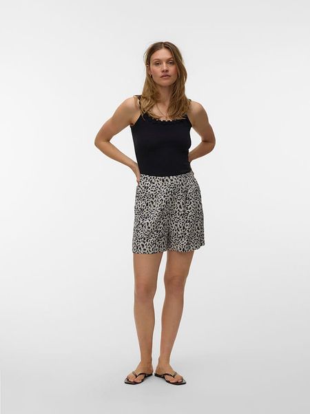 Vero Moda Top w kolorze czarnym rozmiar: XL. Czarne topy Vero Moda, xl, bez wzorów, z bawełny, bez kołnierzyka, bez ramiączek. Za 75.69 zł.