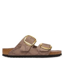 Klapki Birkenstock. Brązowe klapki Birkenstock, bez wzorów, bez obcasa. Za 458.99 zł.