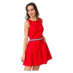 Heavy Tools Kobiety Ubierają Viral s18-196 Red (Rozmiar M). Spódnice marki Heavy Tools. W wyprzedaży za 120.00 zł.