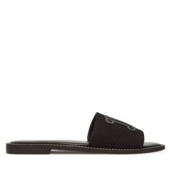 Klapki Max Mara. Czarne klapki Max Mara, bez wzorów, bez obcasa. Za 679.99 zł.