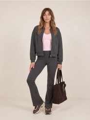 Legginsy flare z przeszyciami - szary. Szare legginsy Sinsay, l, bez wzorów, na fitness i siłownię. Za 39.99 zł.