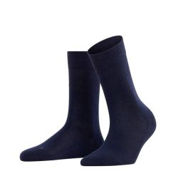 Skarpetki damskie Falke Sensitive London. Czarne skarpety Falke, bez wzorów, z bawełny. Za 119.50 zł.